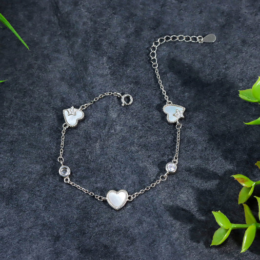 Silver heart shape with mini star bracelet