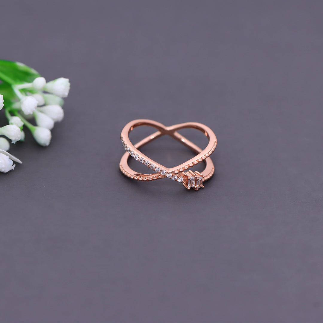 Rose Gold Criss Cross Ring