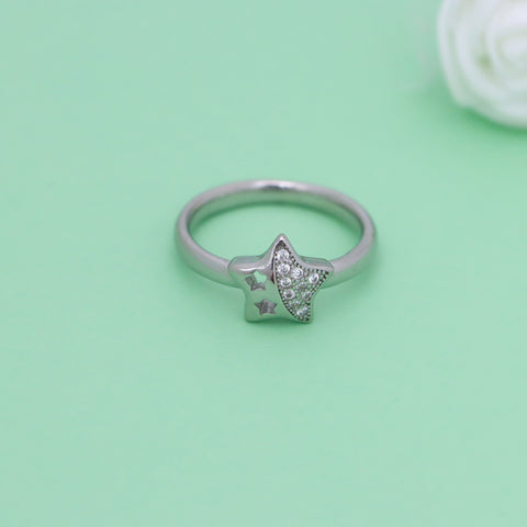 Silver Solitaire Star Ring