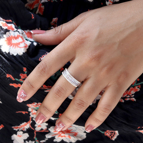 CZ-Studded Band Finger Ring