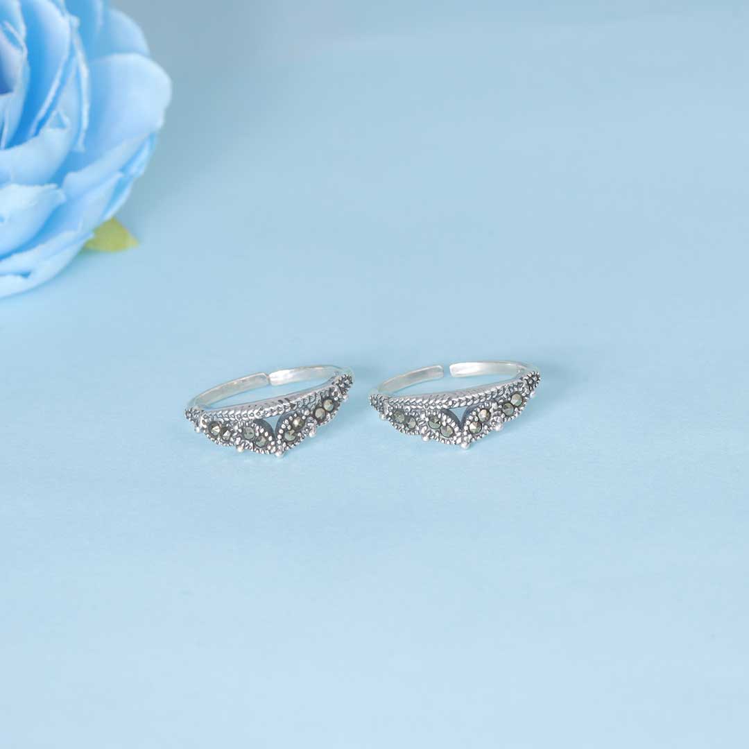 925 Sterling Silver Antique Leaf Toe Ring
