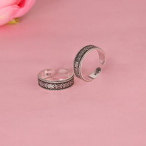 925 Sterling Silver Oxidized Pattern Toe Ring  for Women