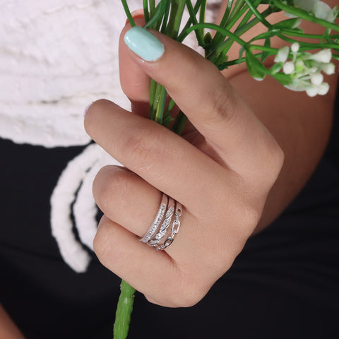 Vintage-Inspired Textured Silver Band Ring