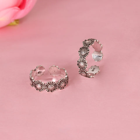 925 Sterling Silver  Oxidized Floral Toe Ring for Women