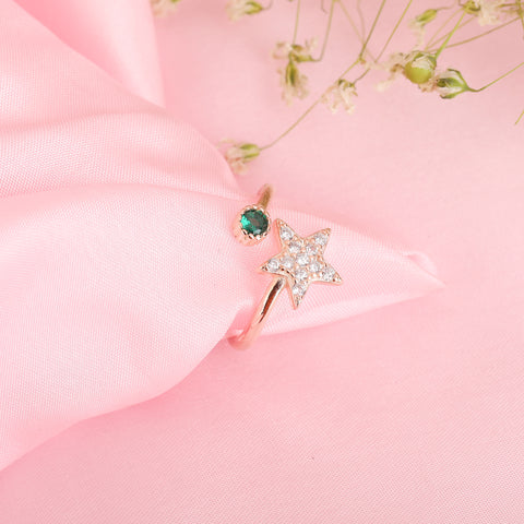 Star ring design with adjustable size