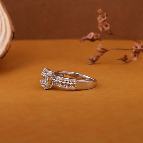 Princess-Cut Square Diamond  Ring