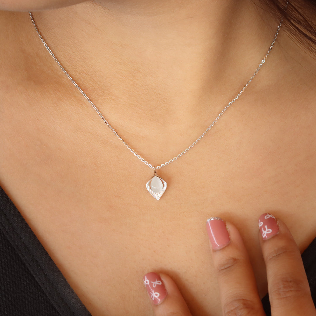 925 sterling silver seashell pearl pendant chain  for women