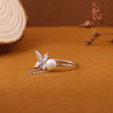 Pearl Butterfly' Whispers Silver Ring