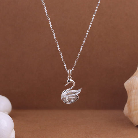 Crystal  Swan  Pendant With Chain