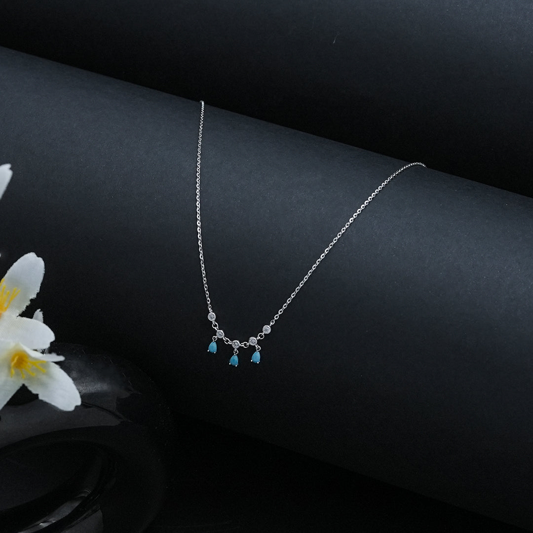 Silver Stones-Studded & Beaded Necklace