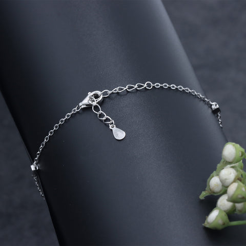 Silver delicate heart bracelet