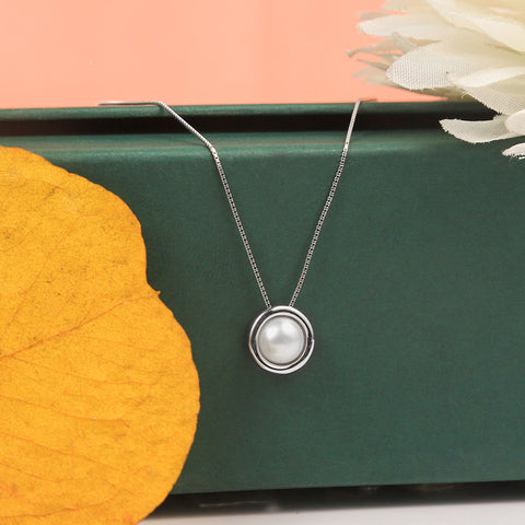 Silver Round Stud Pearl Pendant With Chain