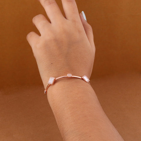 Rose Gold Rhombus with Round Shape Bracelet