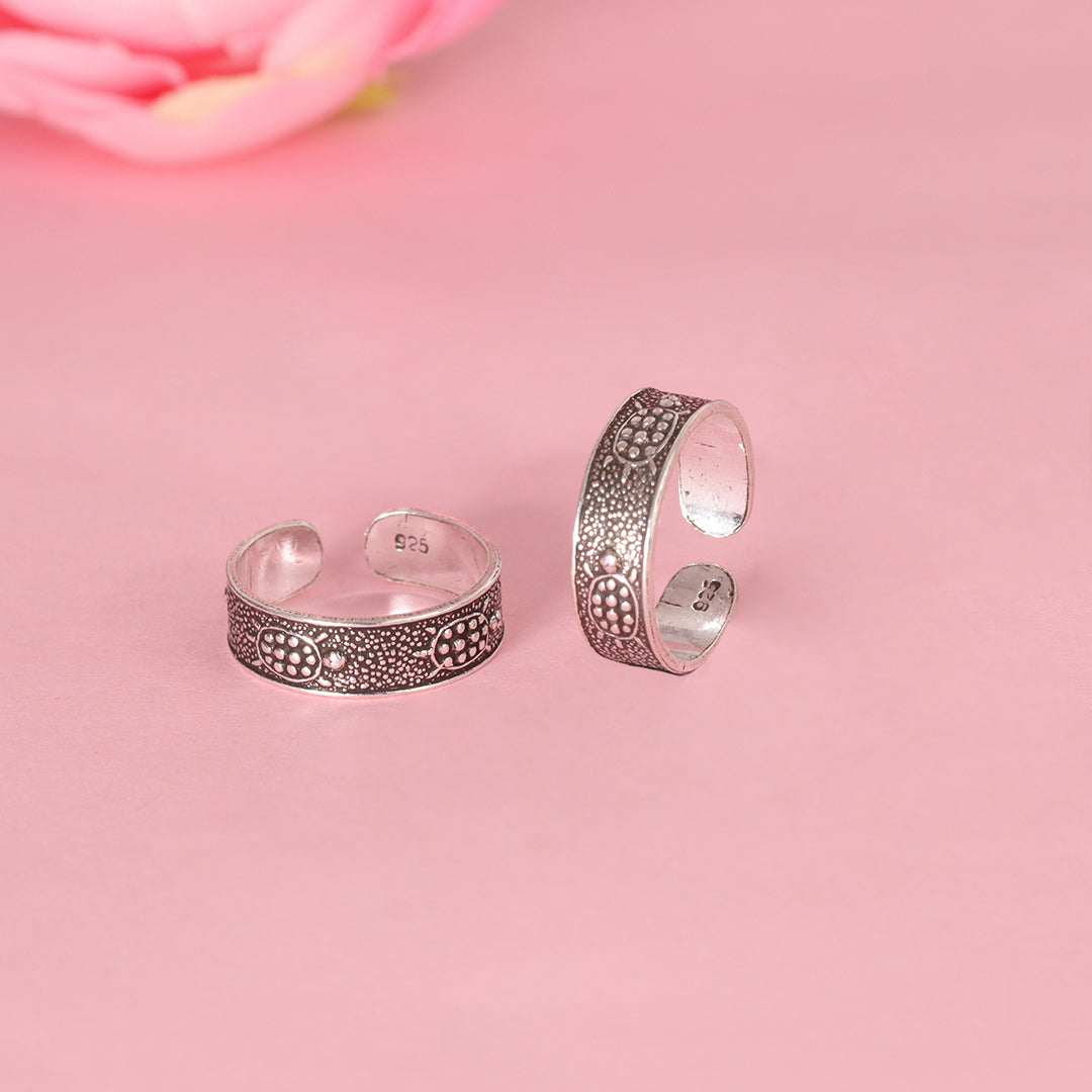 925 Sterling Silver Oxidized Tribal Pattern Toe Rings for Women