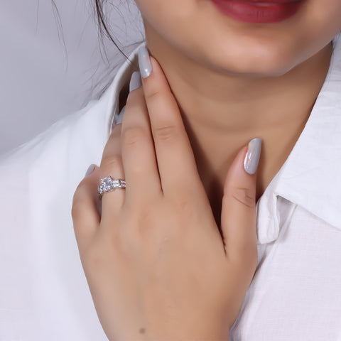 925 Silver Emerald Cut Mount Diamond Ring
