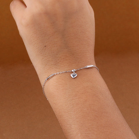 Silver Delicate Heart Bracelet