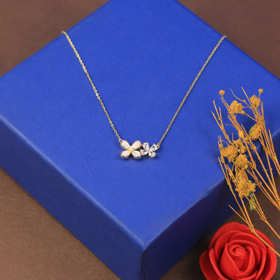 Gold Plated Mother of Pearl and Dual Flower Pendant With Chain