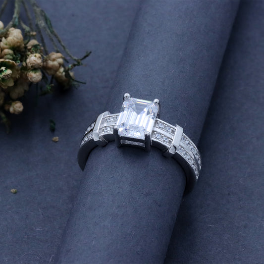 925 Silver Emerald Cut Mount Diamond ring