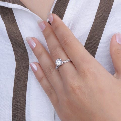 925 Sterling Silver Solitaire  Ring for Women