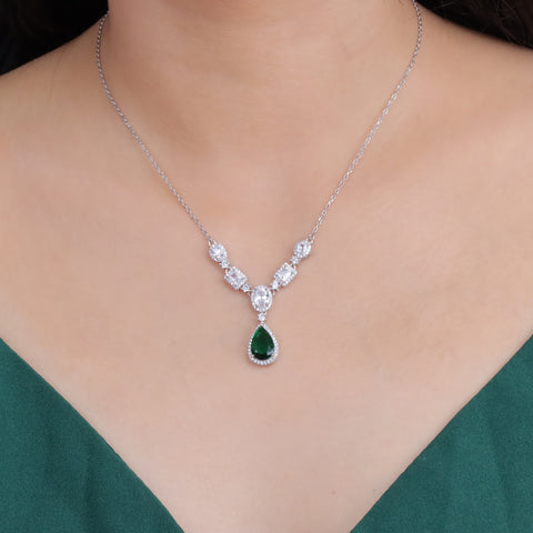 925 Sterling Silver Green Necklace & Earrings Set