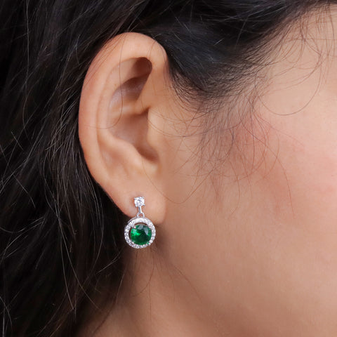 925  Sterling Silver Elegant  Green Necklace & Earrings Set