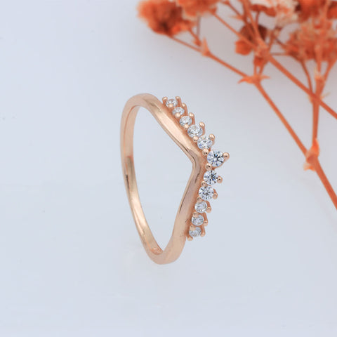 Rose gold crown diamond ring