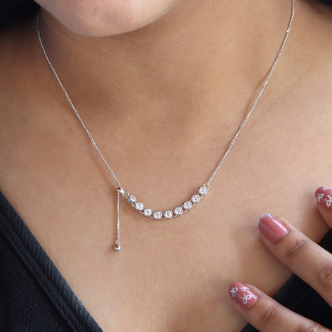 ERI White Diamond's Round Shape Pandant Chain