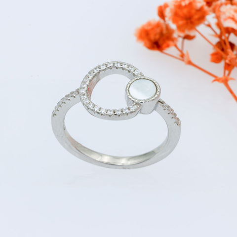 Double Round With Mother of Pearl  Silver Ring