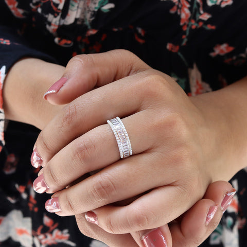 CZ-Studded Band Finger Ring