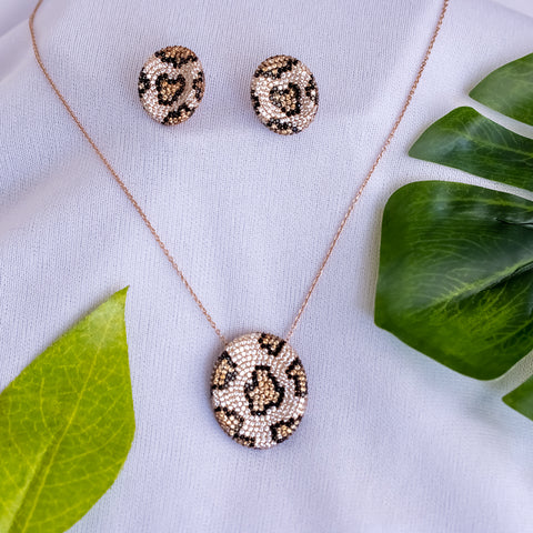 Rose gold oval shape leopard mark diamond necklace with earrings set
