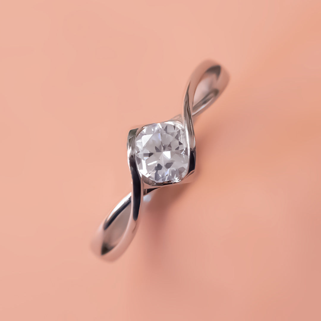 925 sterling silver heart shape diamond ring