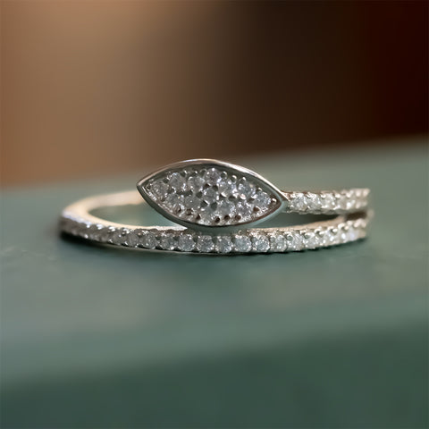 Leaf silver diamond ring