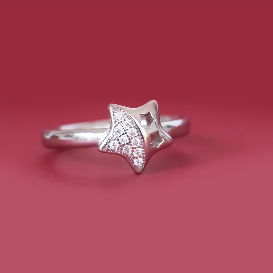 Silver solitaire star diamond ring