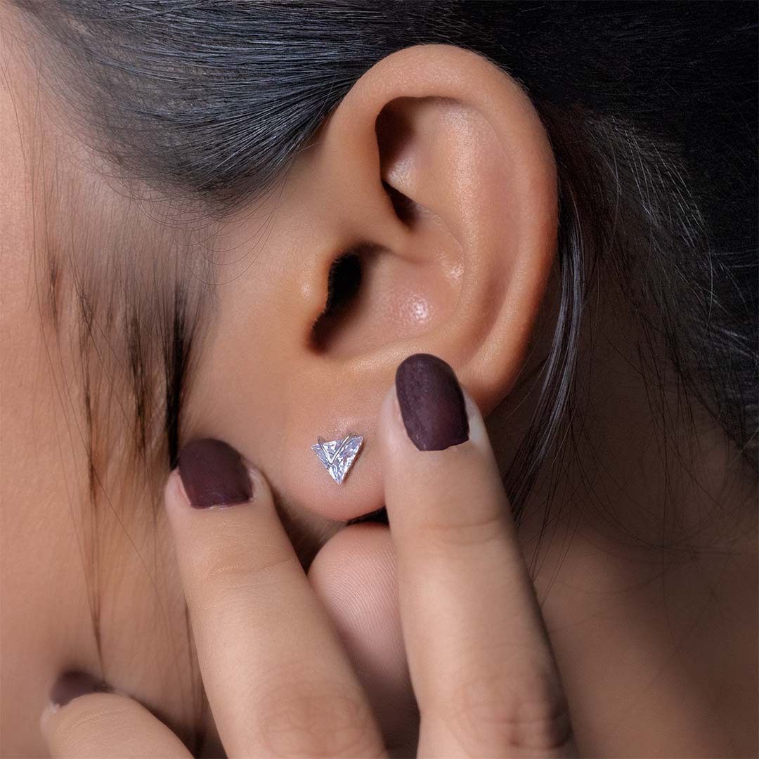 Silver tringle shape diamond earring
