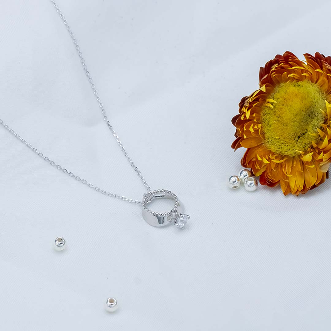 Silver diamond ring shape pendant with chain
