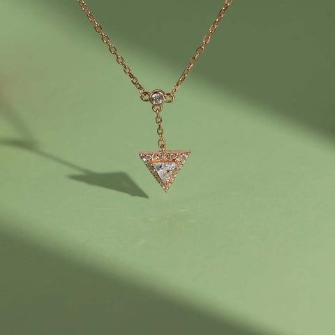 Rose gold triangle diamonds pendant with chain