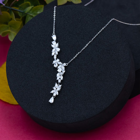 Silver petals diamonds pendant with chain