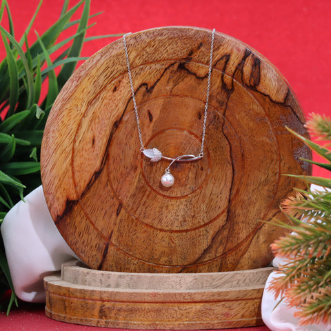 Silver leaf buds diamond with pearl pendant with chain