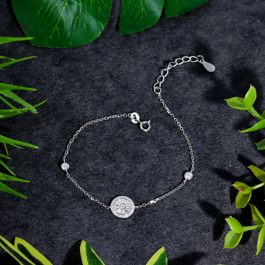 Silver round shape diamond woman's bracelet