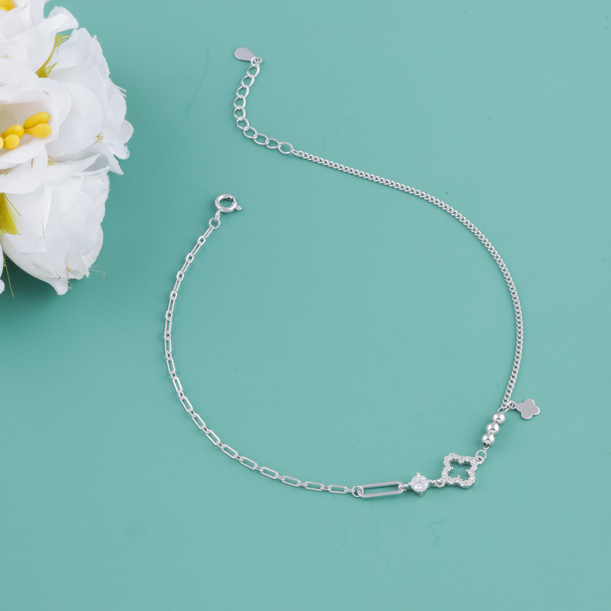 Modern Minimalist Design Charm Anklet for Women