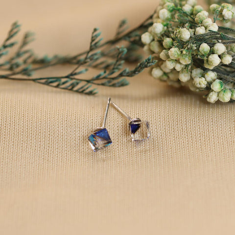Silver Color Change Cube Earring