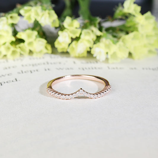 Rose gold v shaped ring