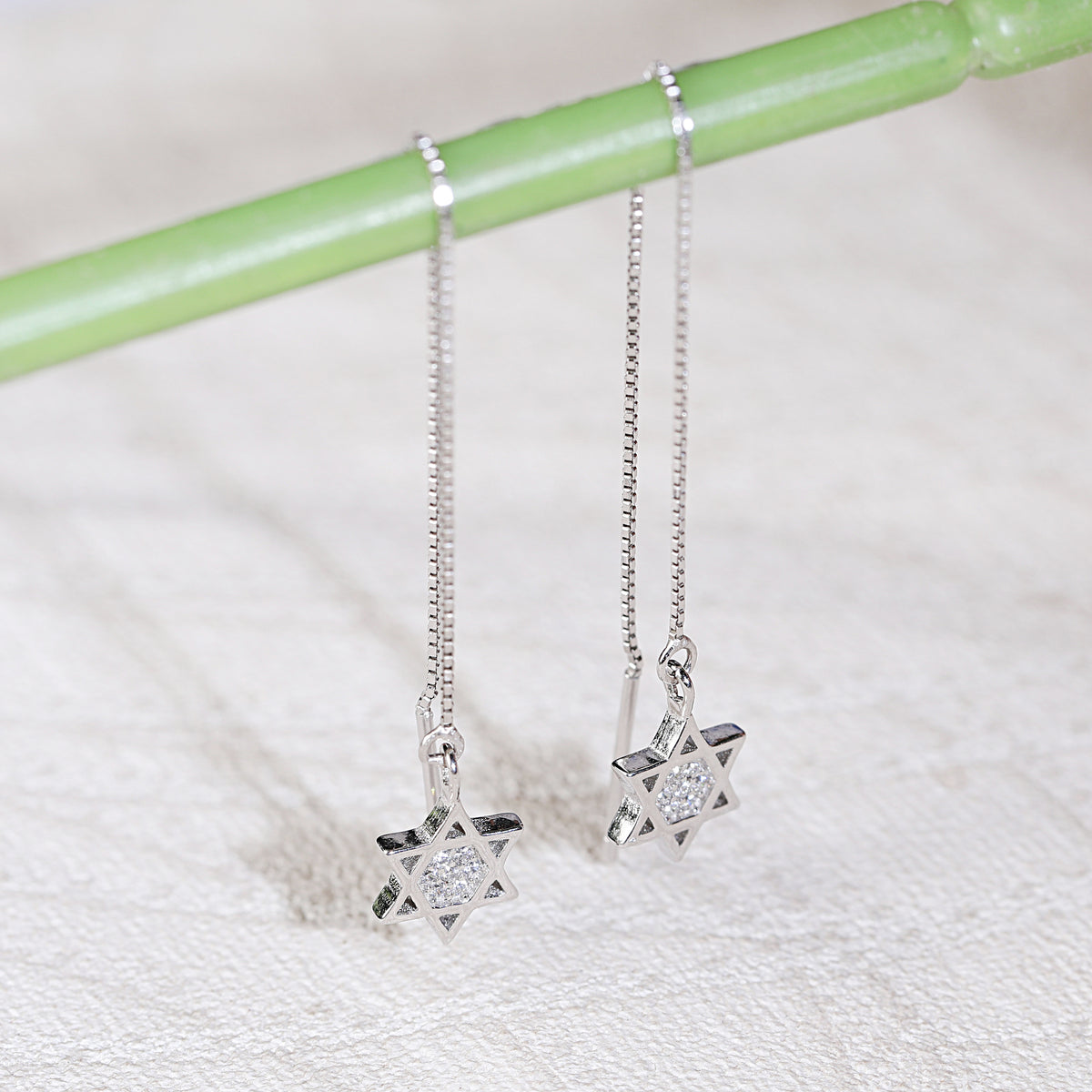 long chain with star silver earring