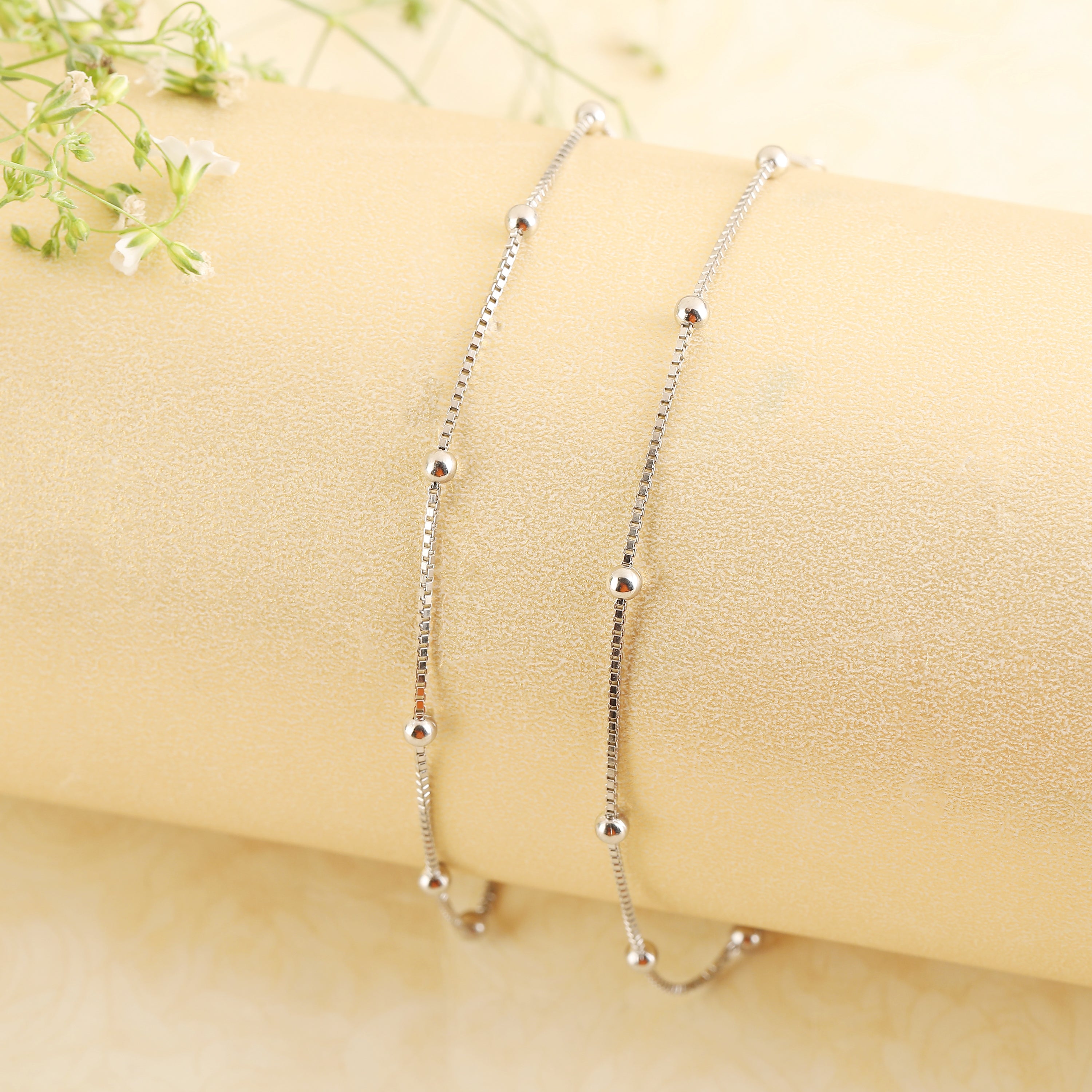 Small balls silver anklet