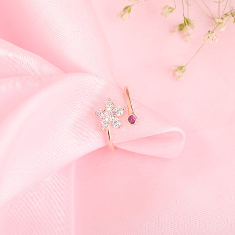 Rose gold flower ring with adjustable size