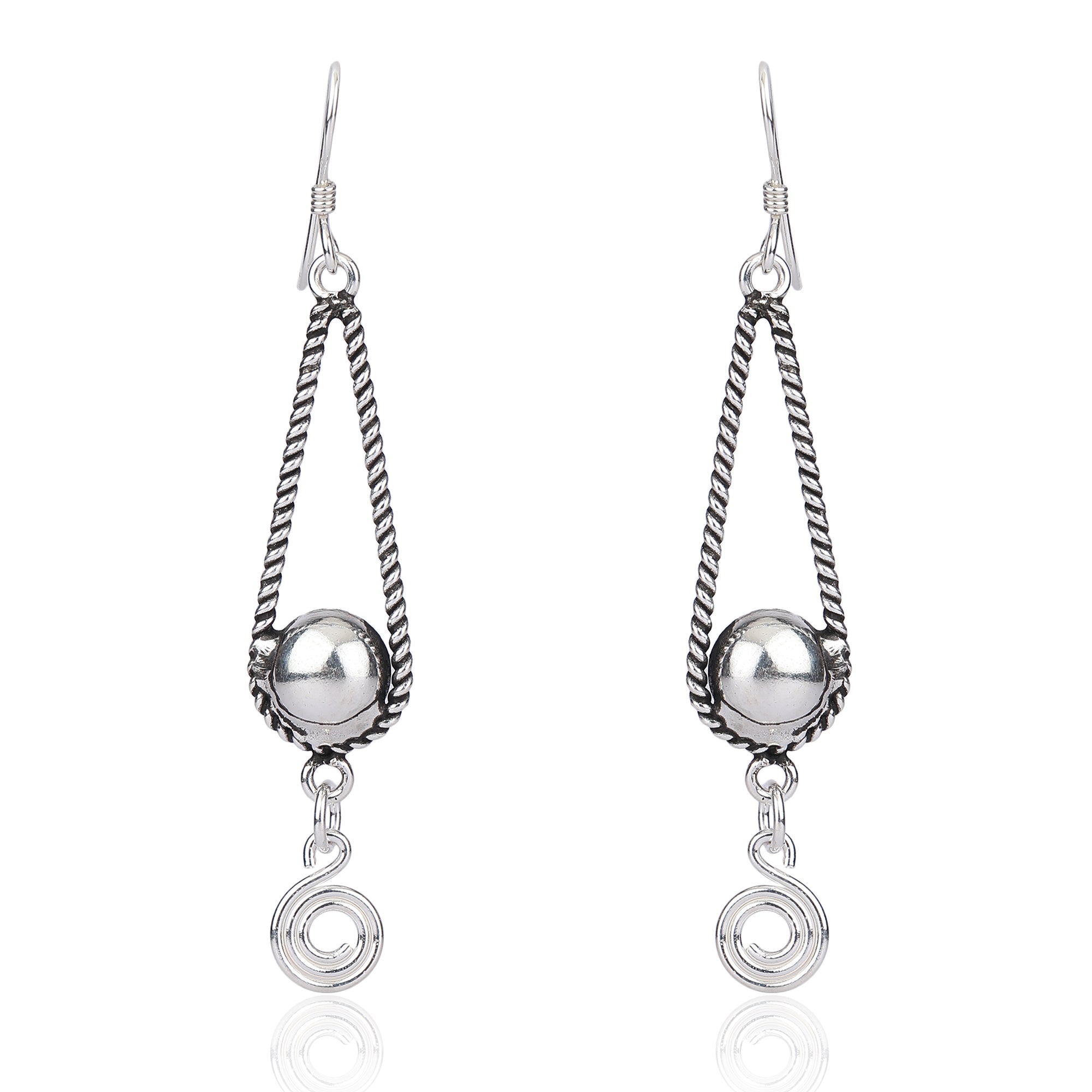 Long pearl silver oxidized earring