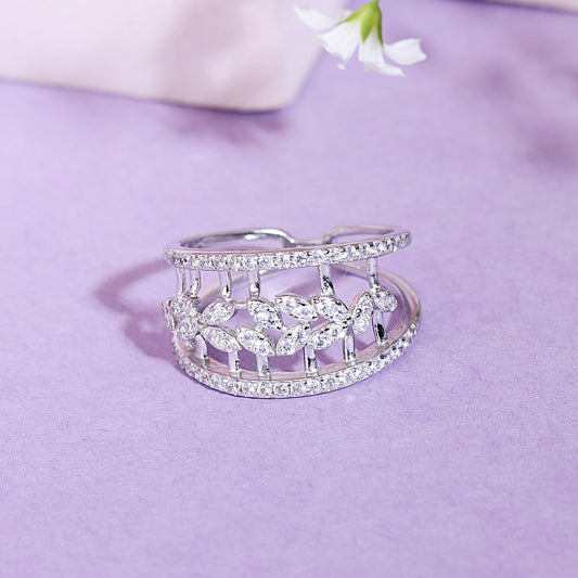 Silver leaf band ring