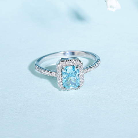 Princess cut blue silver diamond ring