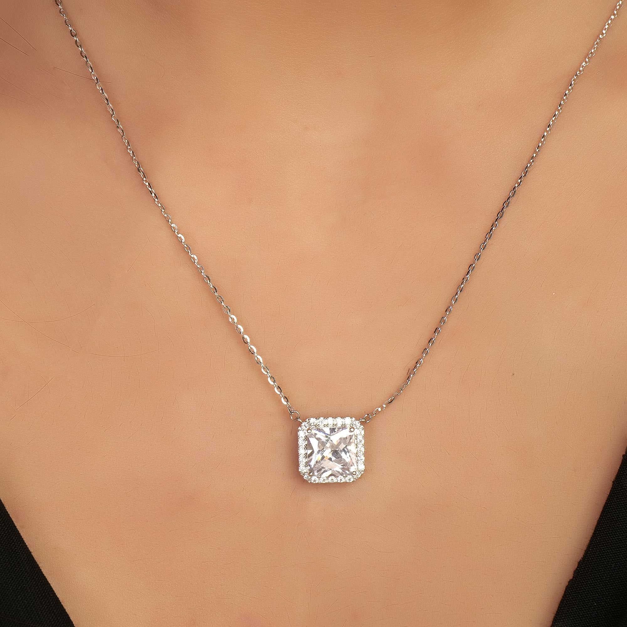Silver solitaire squared diamond chain