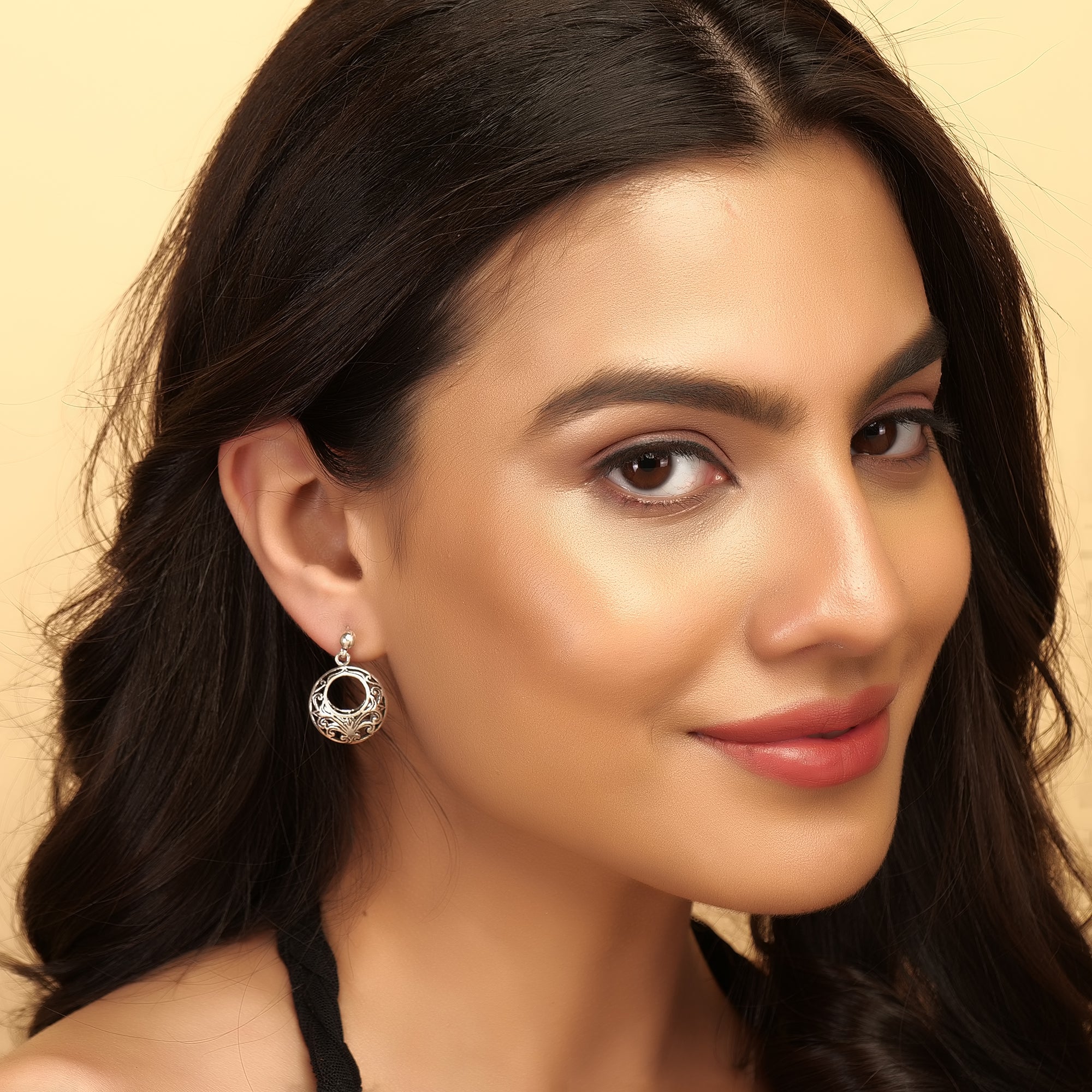 Silver open oxidized earring